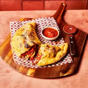 Zizzi Calzone Carne Piccante Price, Calories, Nutrition & Allergen Guide